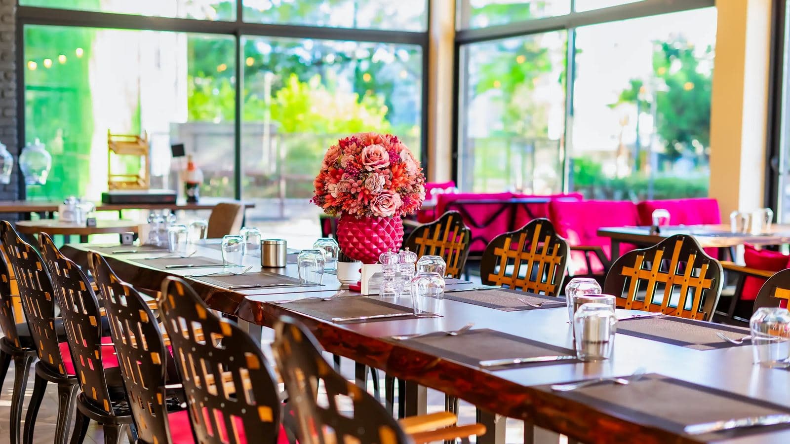 restaurants-main-restourant