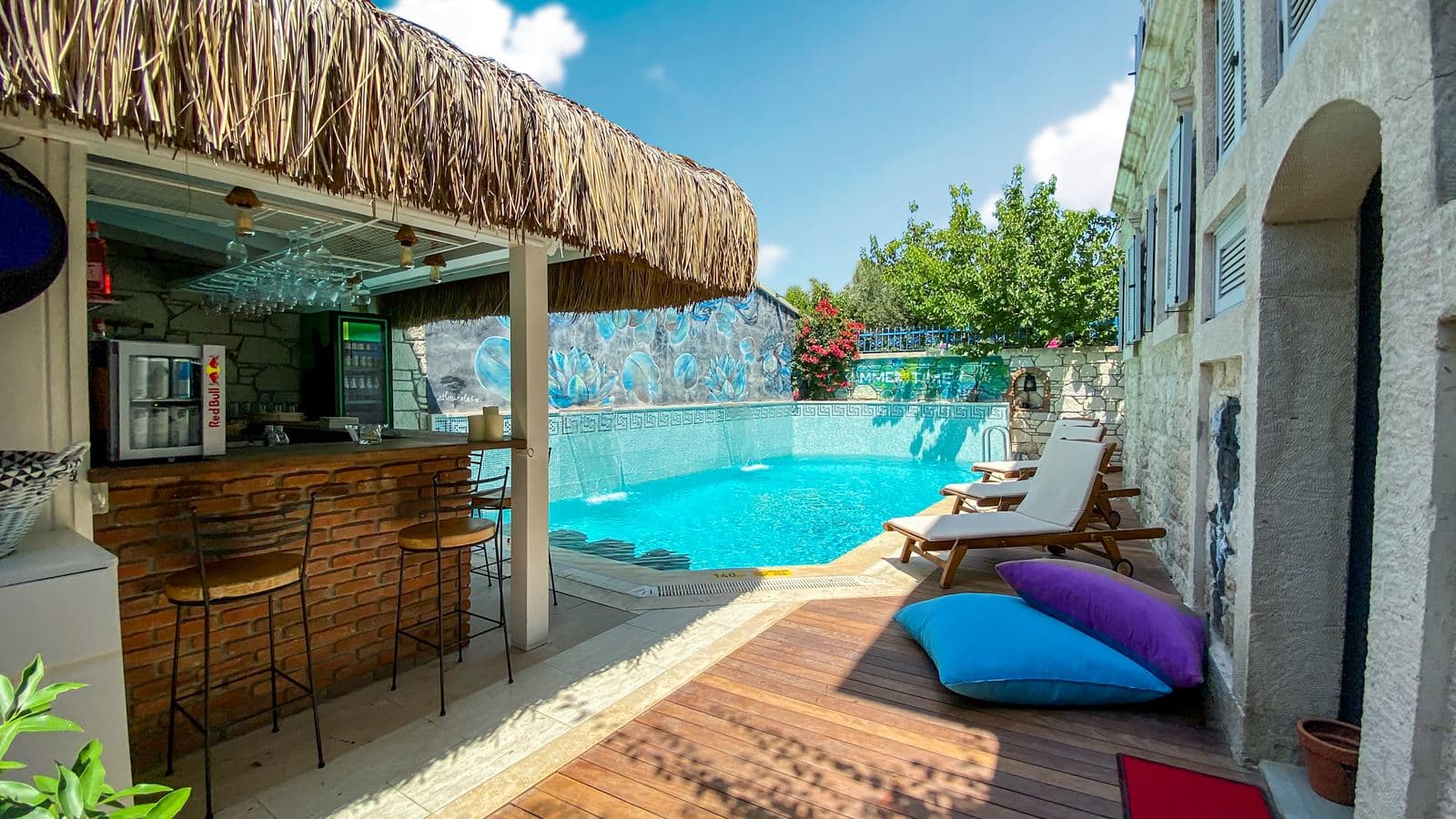 pools-outdoor-pool