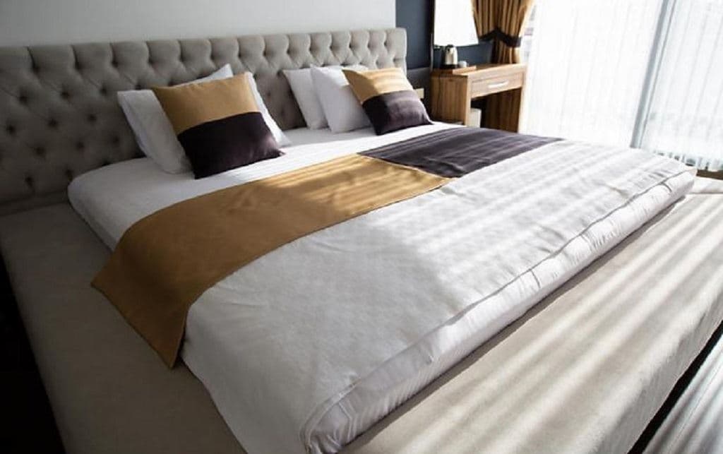 rooms-standart-kismi-deniz-manzarali-oda