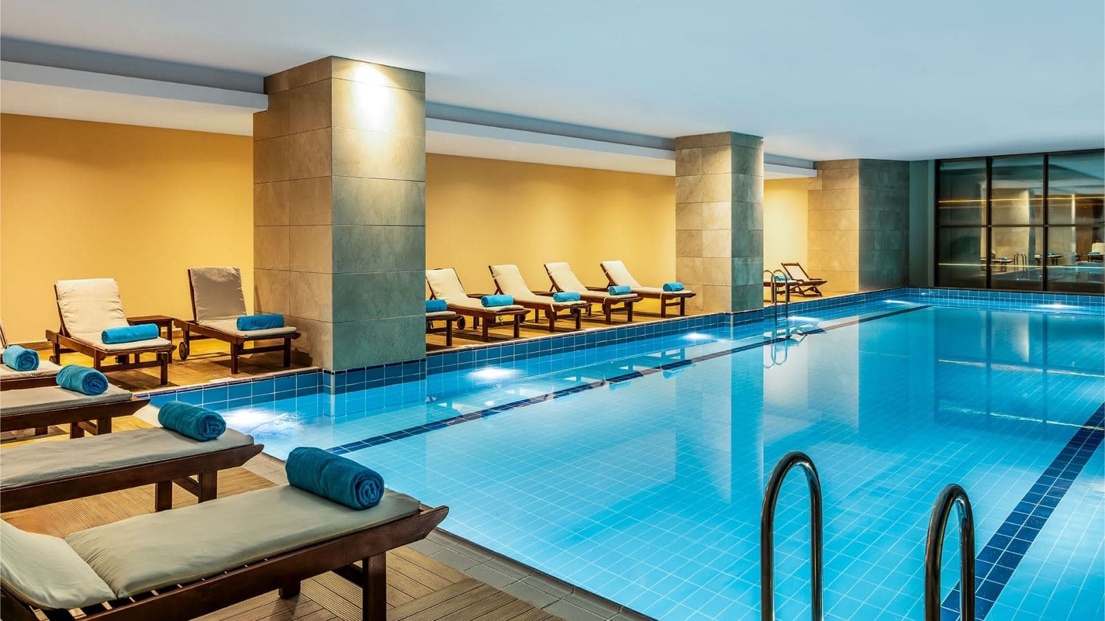 pools-indoor-pool