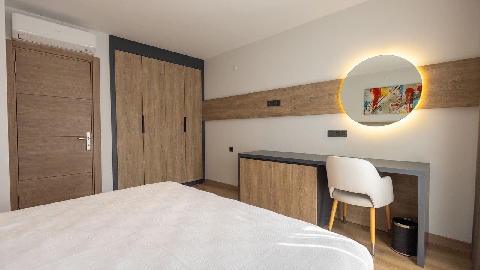rooms-dubleks-oda