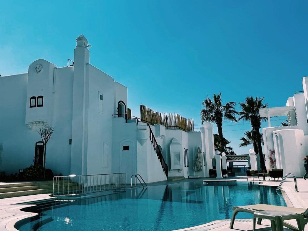 pools-outdoor-pool