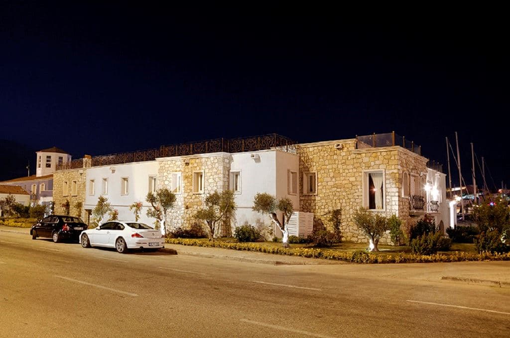 general-main-building
