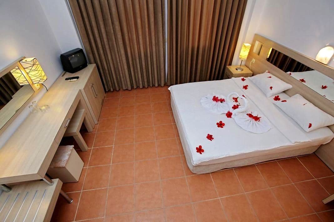rooms-standard-room
