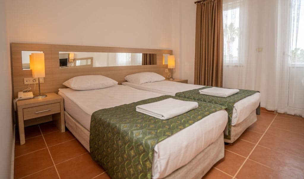 rooms-standard-room