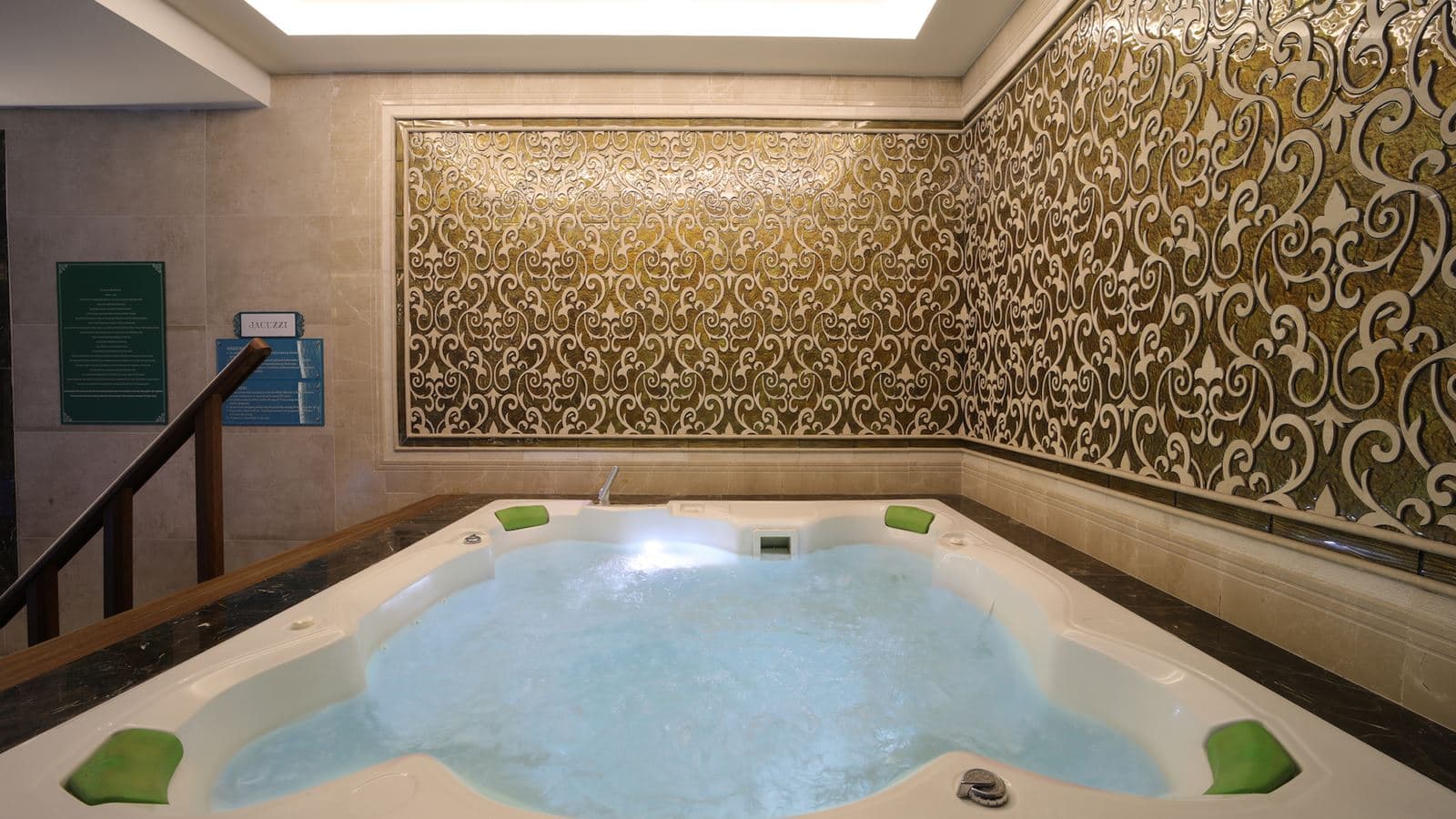 pools-indoor-pool