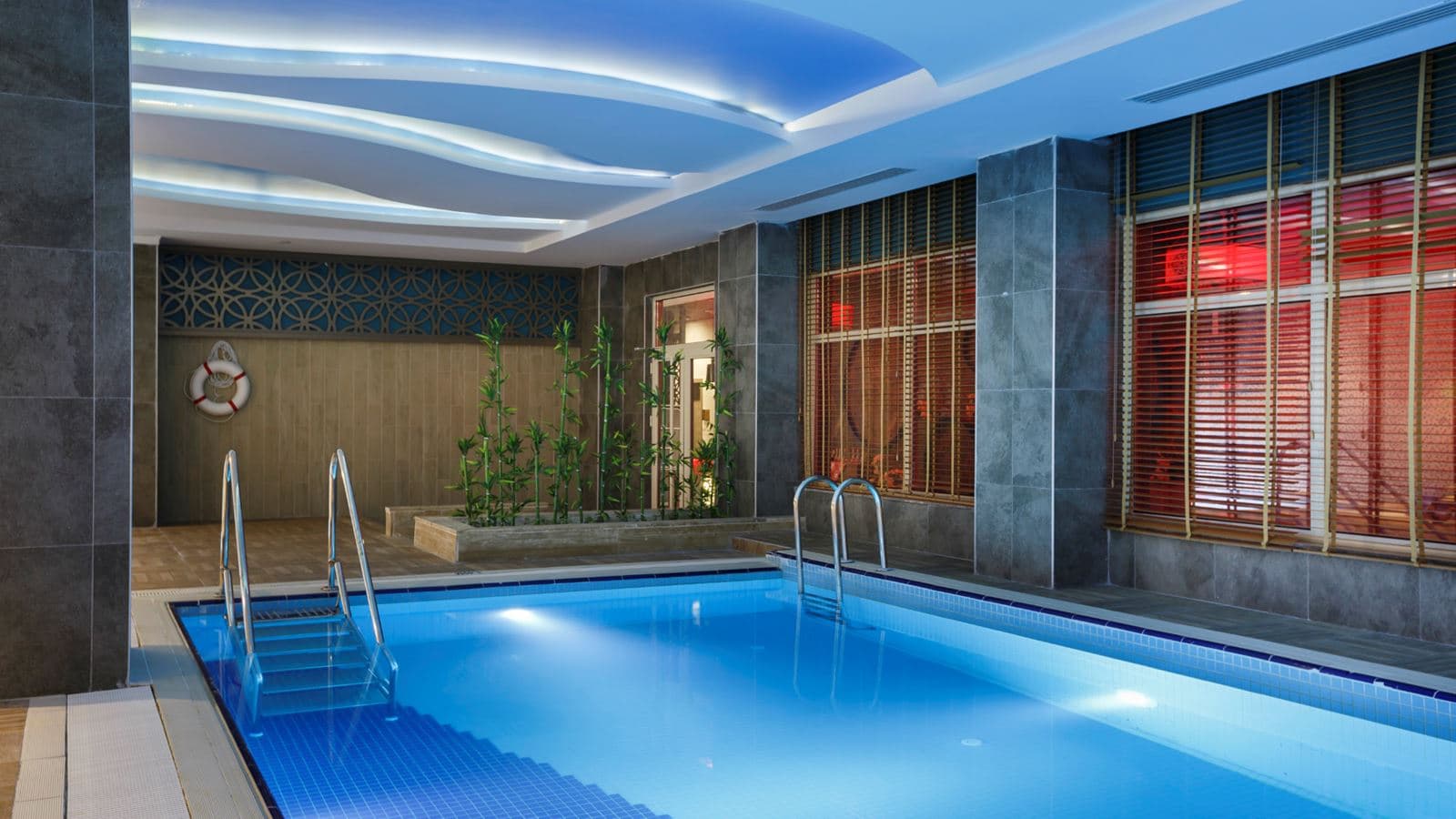 pools-indoor-pool