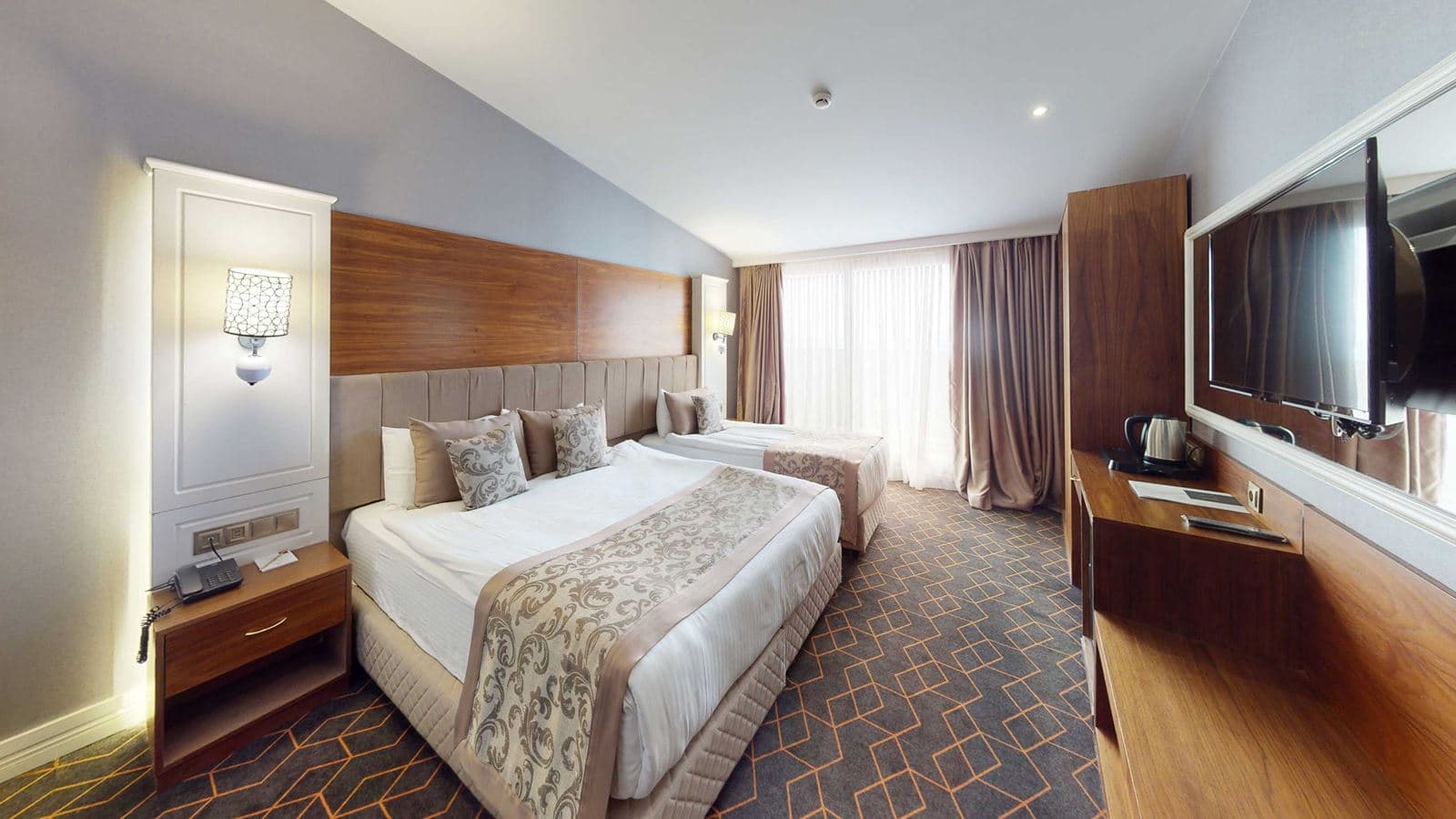 rooms-suit-oda