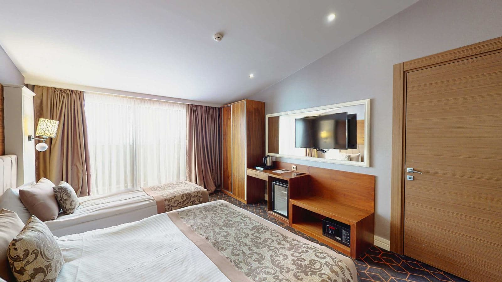 rooms-suit-oda