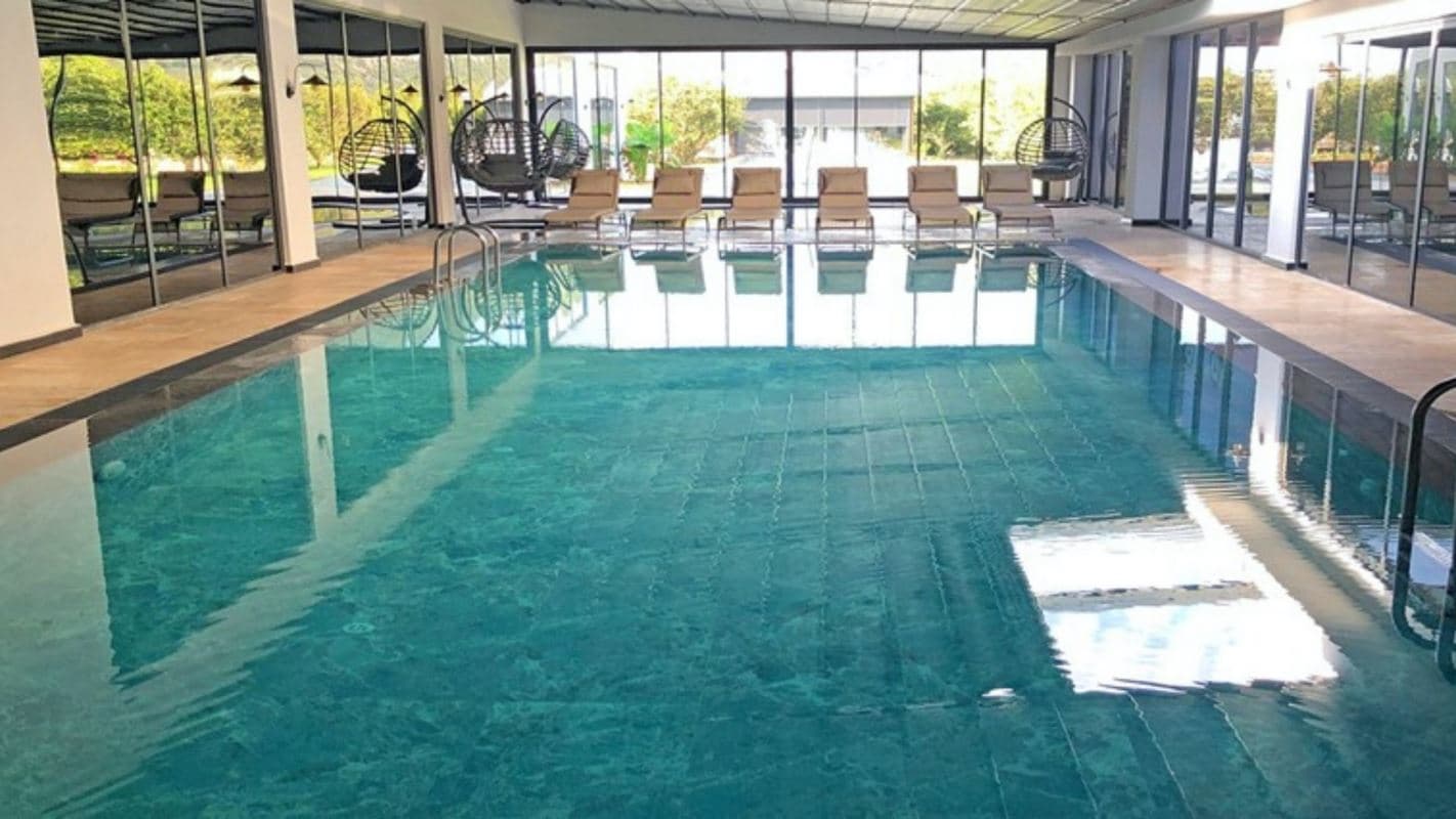 pools-indoor-pool
