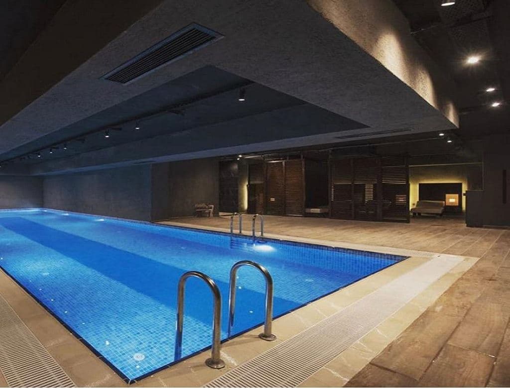 pools-indoor-pool