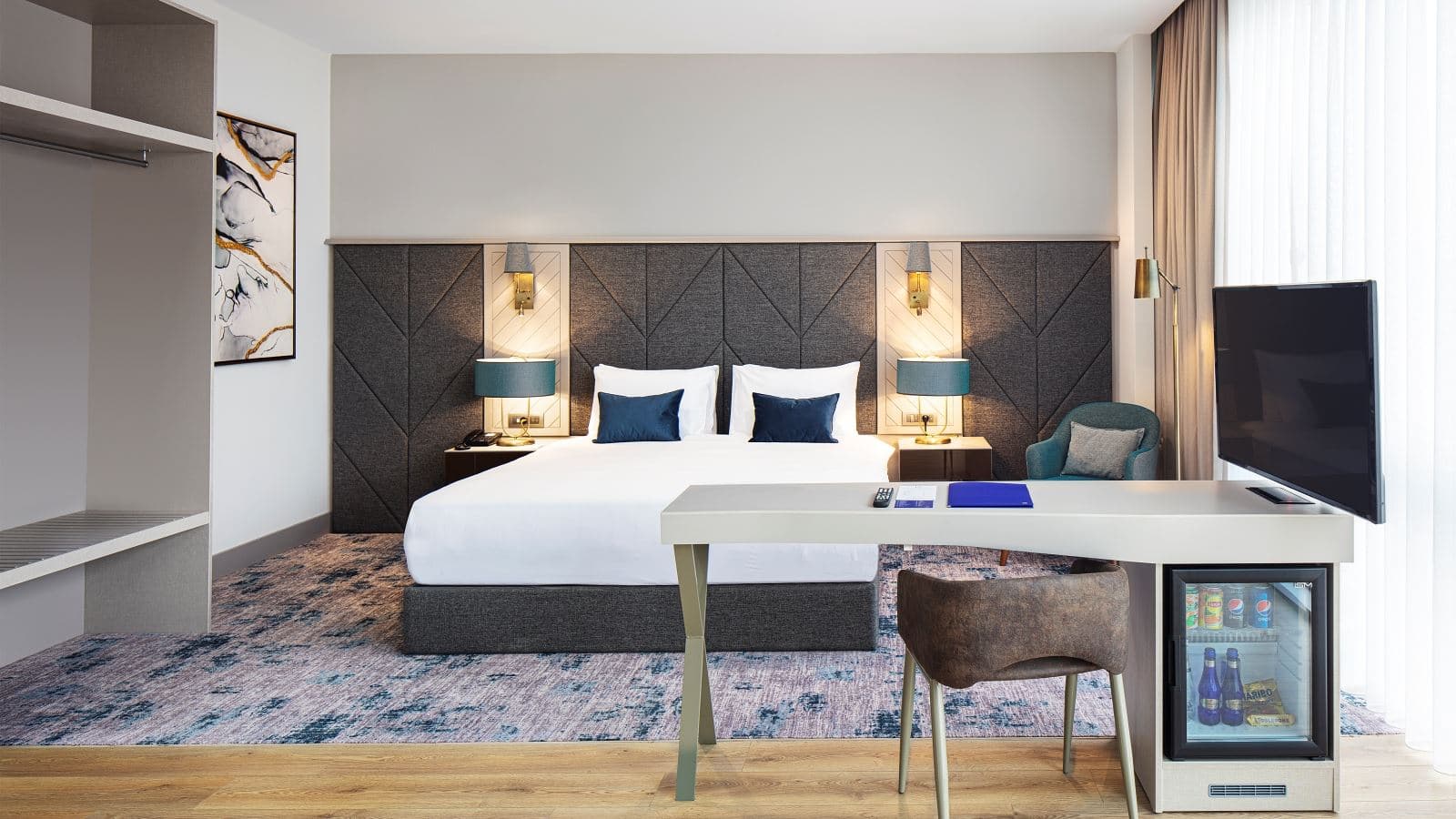 rooms-suit-oda