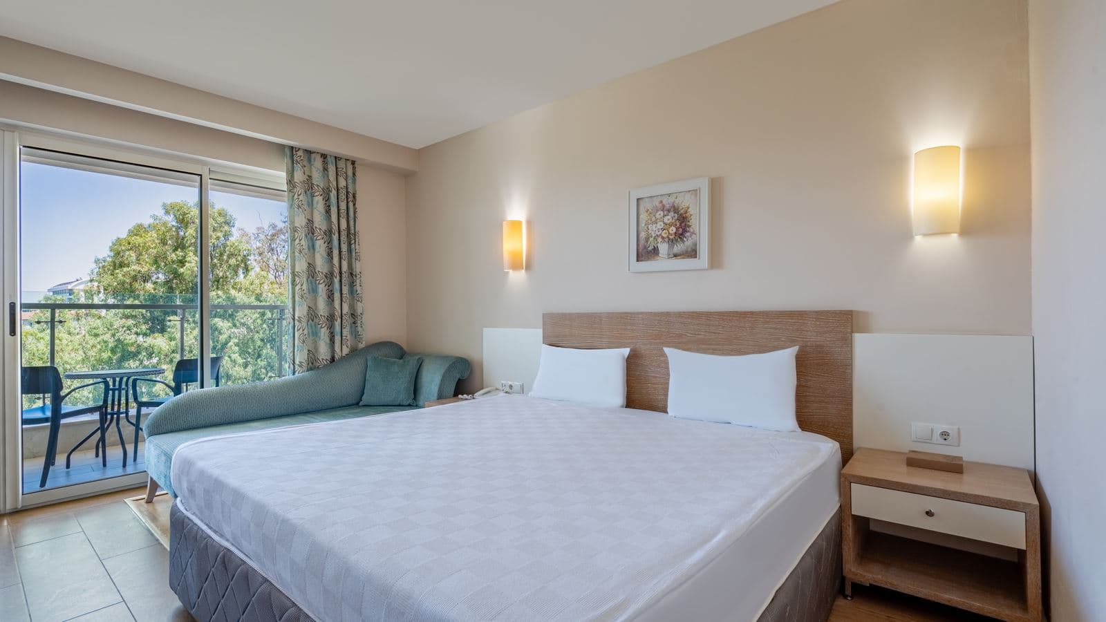 rooms-family-room