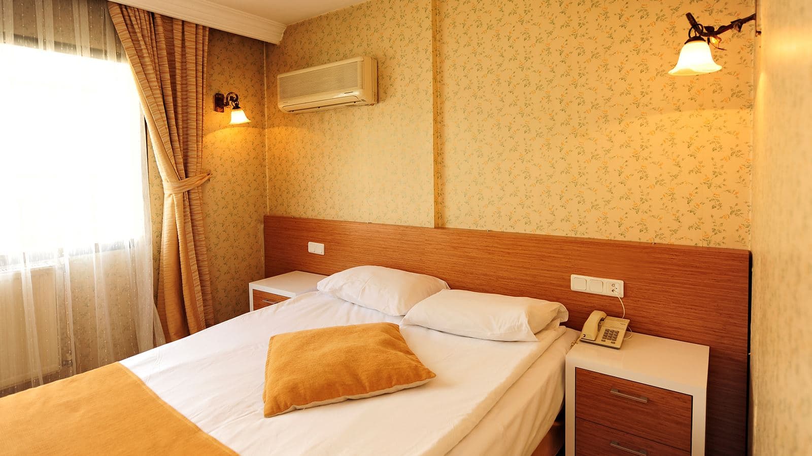 rooms-double-room