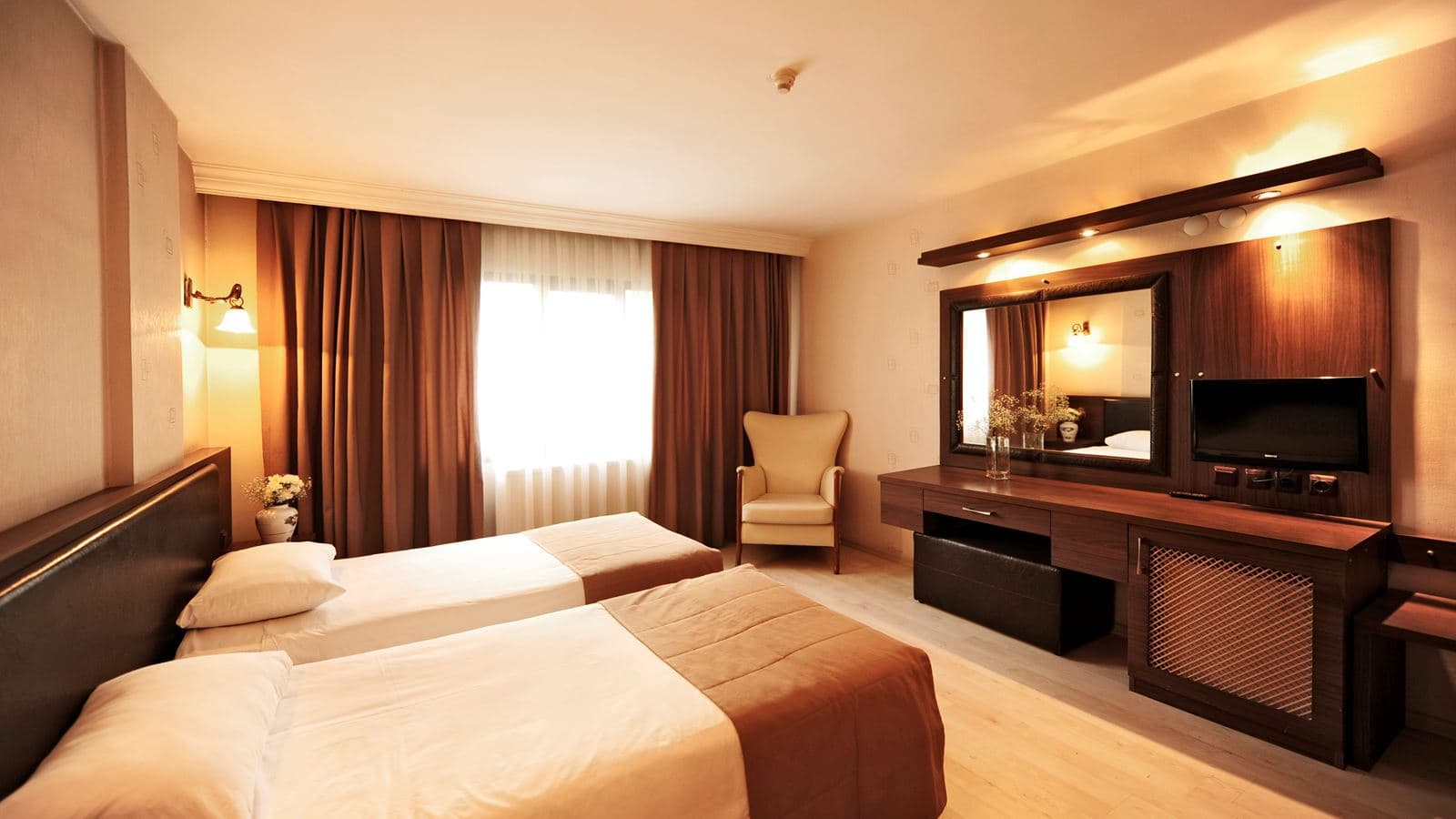 rooms-triple-room