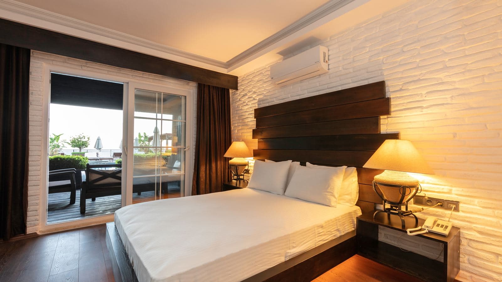 rooms-family-room