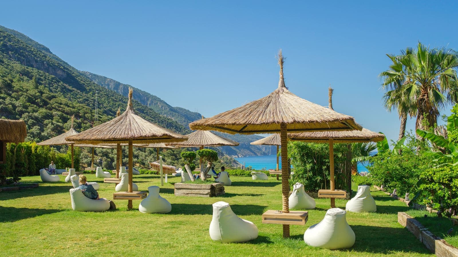 bars-garden-bar