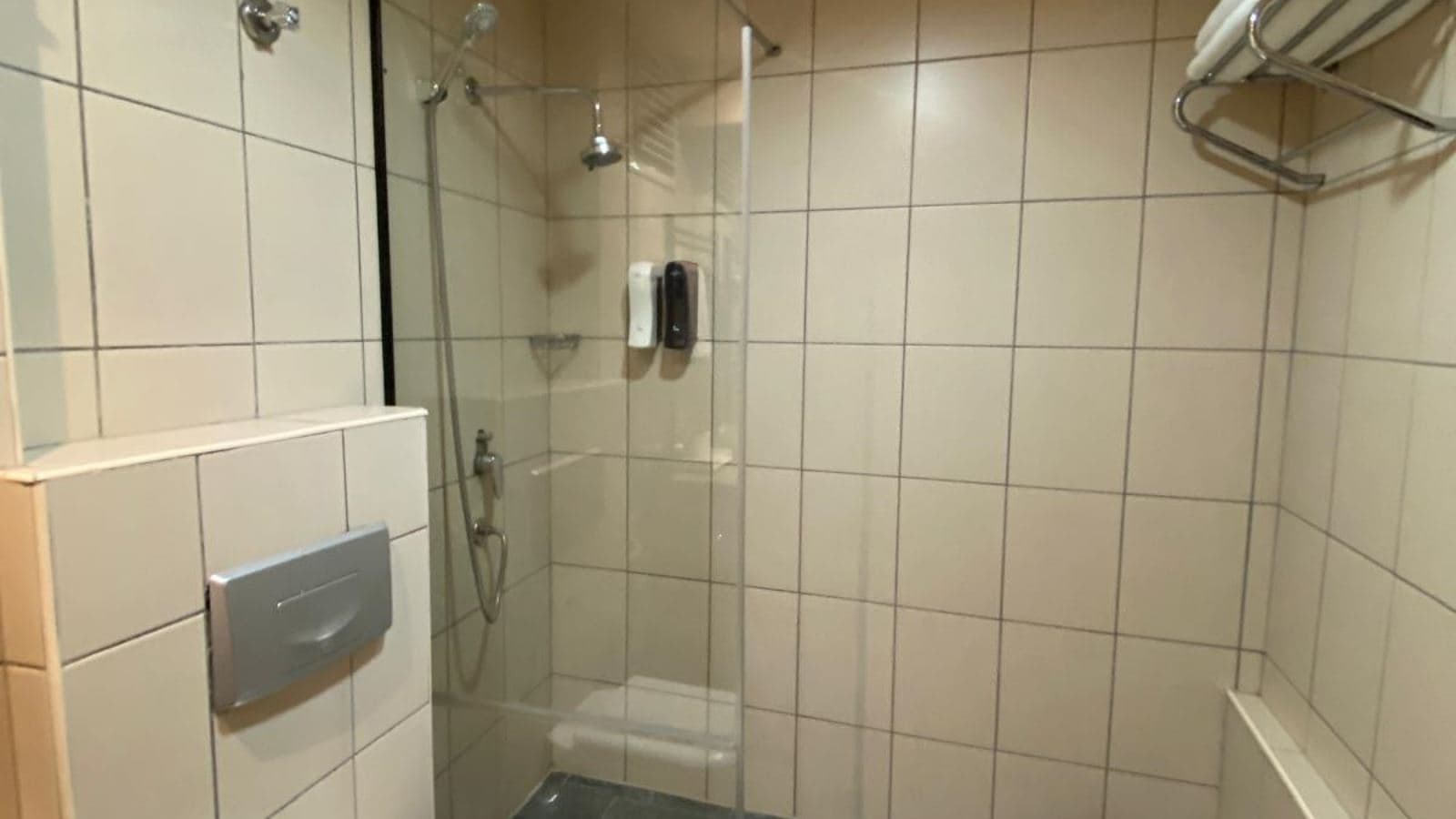 rooms-uc-kisilik-oda