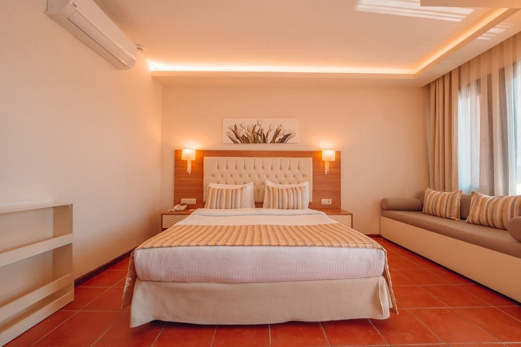 rooms-family-room