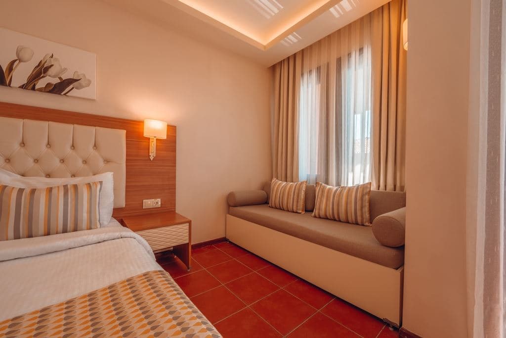 rooms-family-room