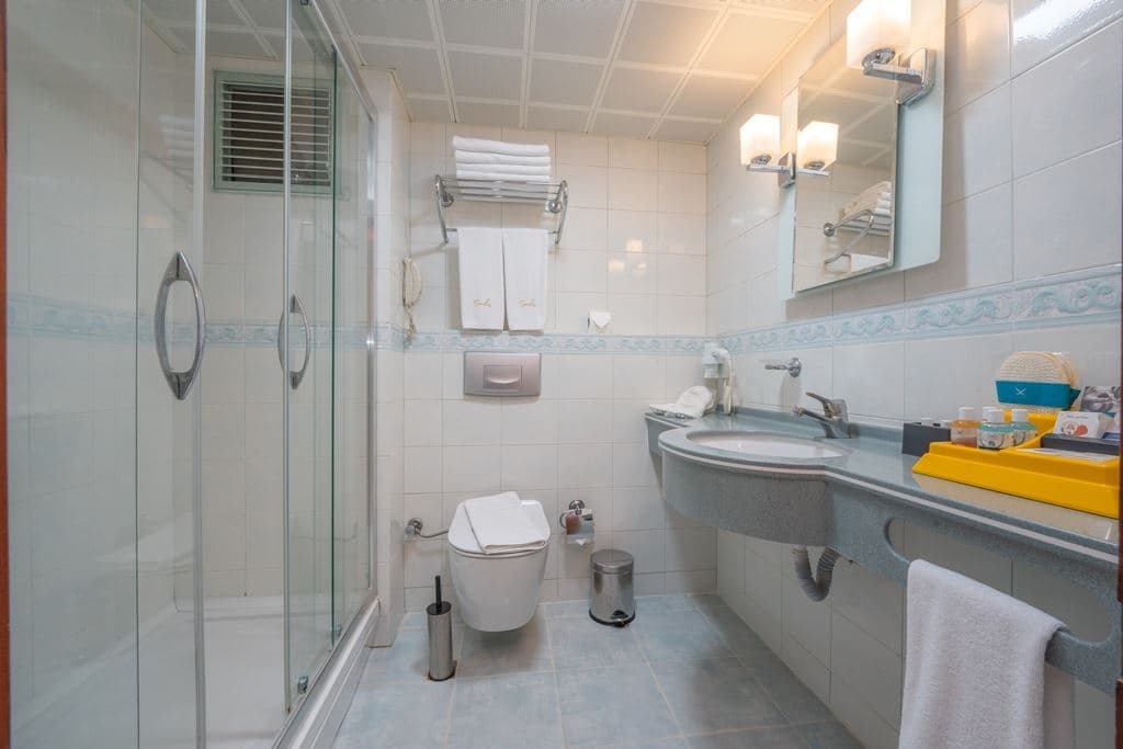 rooms-standard-room