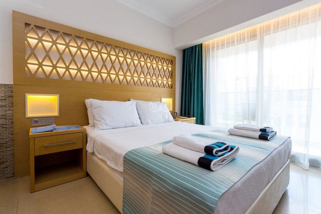 rooms-standard-room