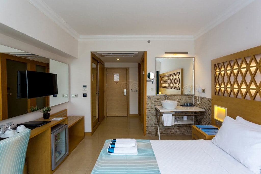 rooms-promo-room