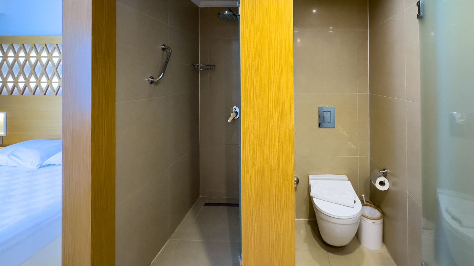 rooms-standard-room