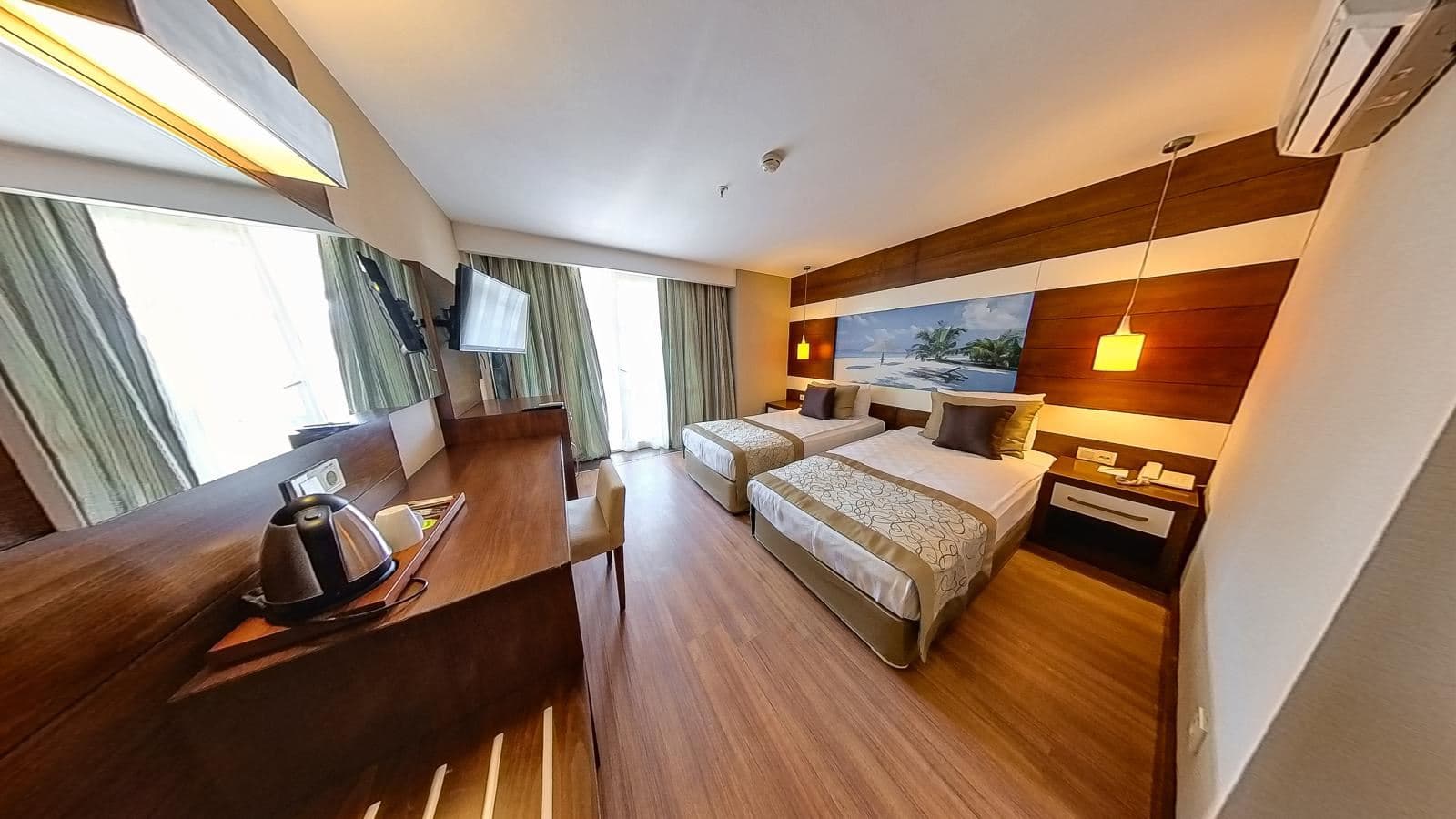 rooms-family-room