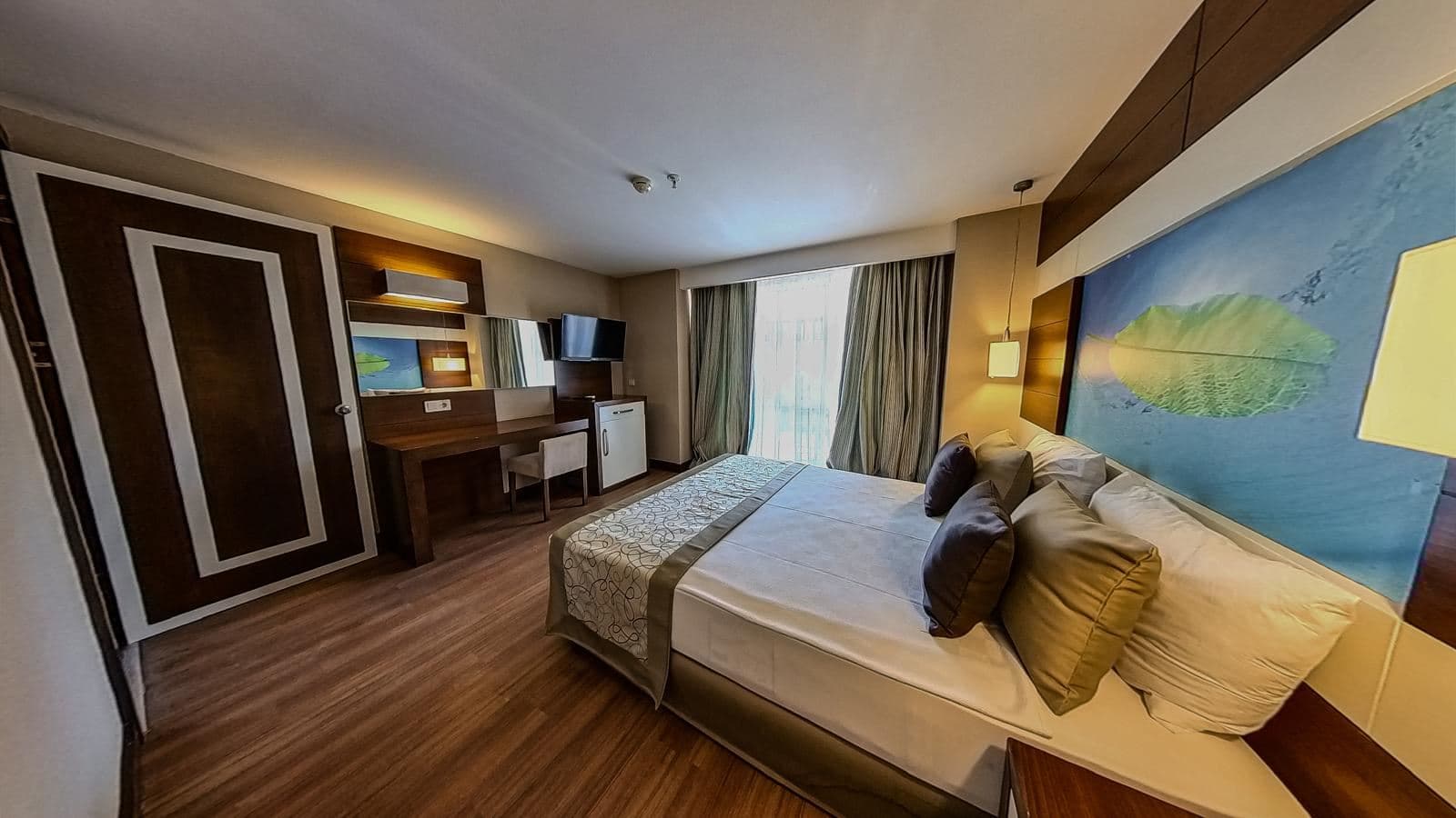rooms-family-room