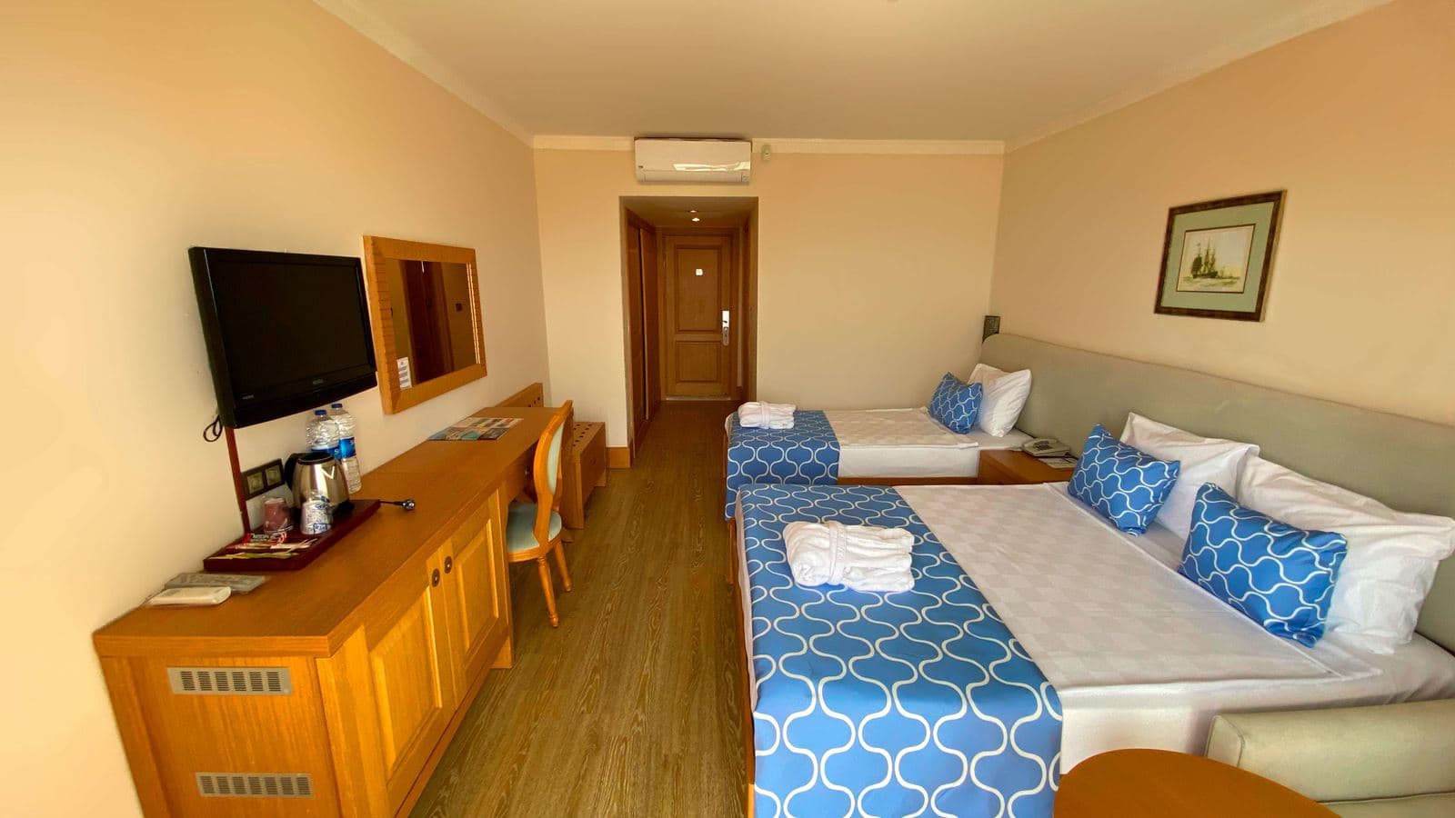 rooms-standard-room