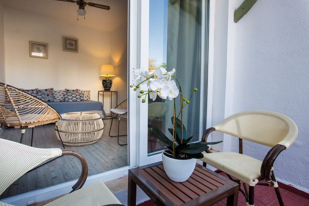 rooms-family-room