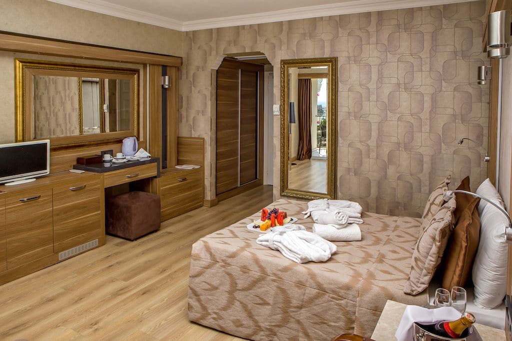 rooms-comfort-family-room