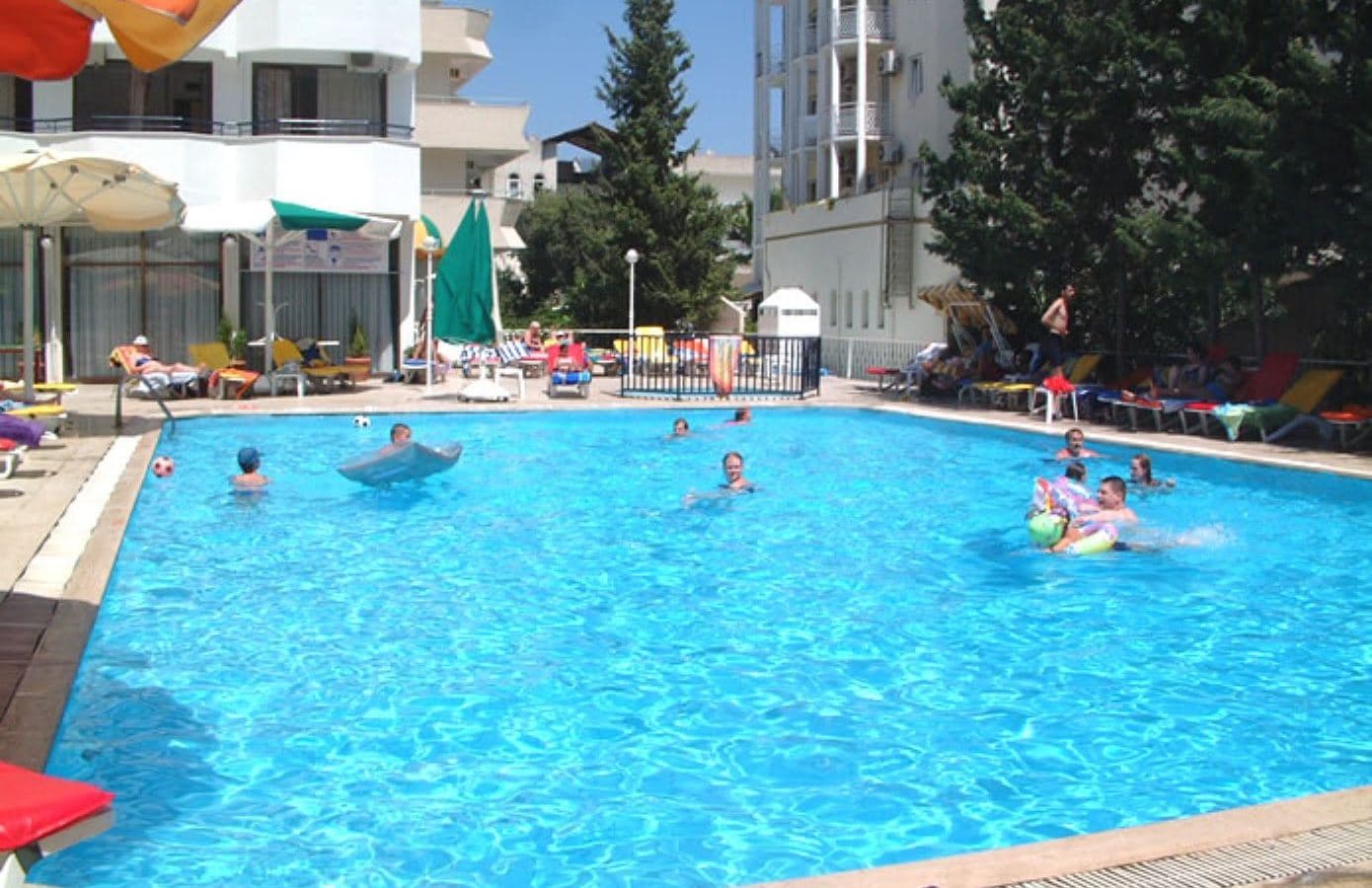 pools-outdoor-pool