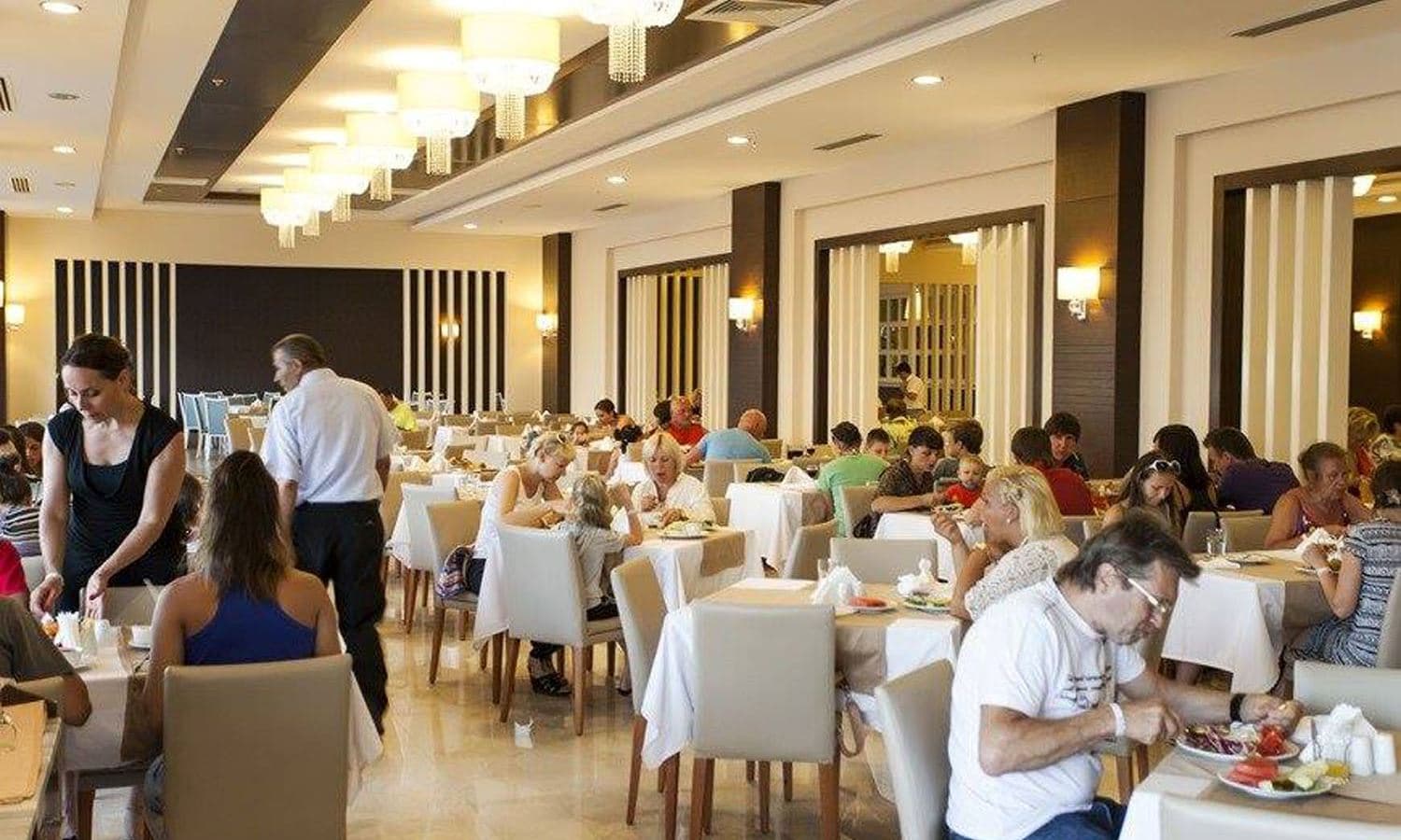 restaurants-venazzia-restaurant