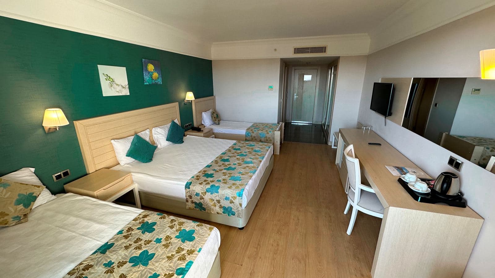 rooms-large-room
