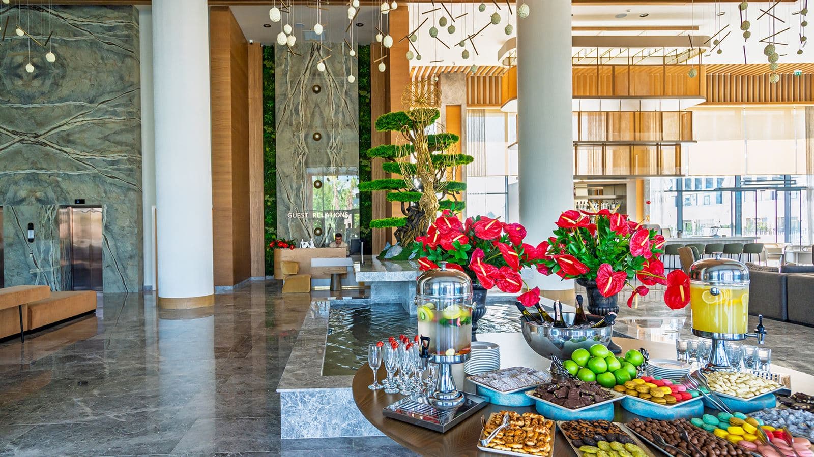 bars-ruby-lobby-bar