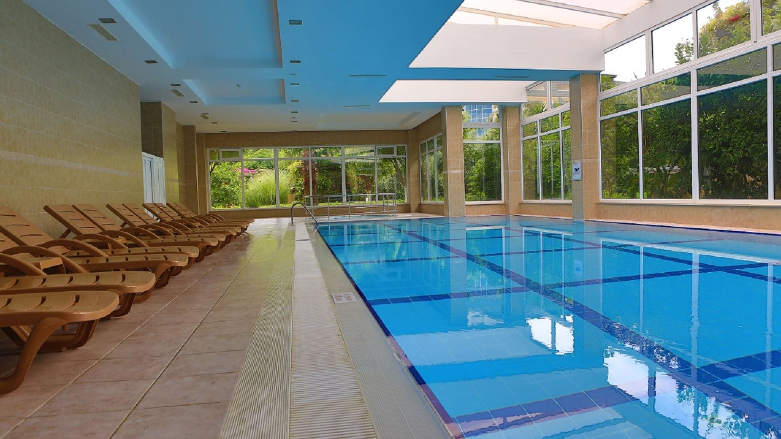 pools-indoor-pool