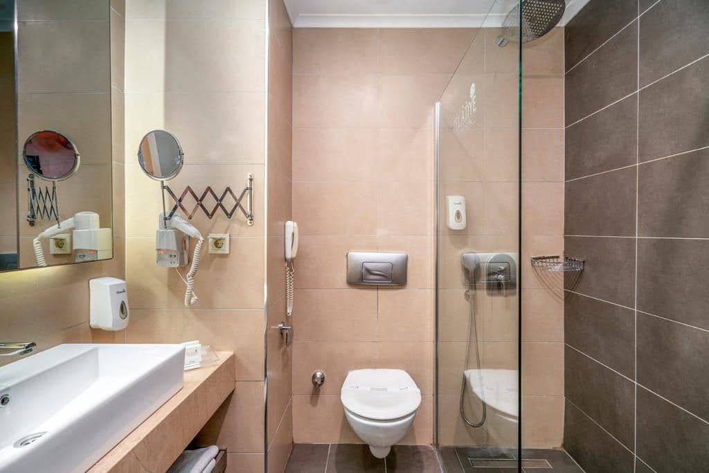 rooms-standard-room