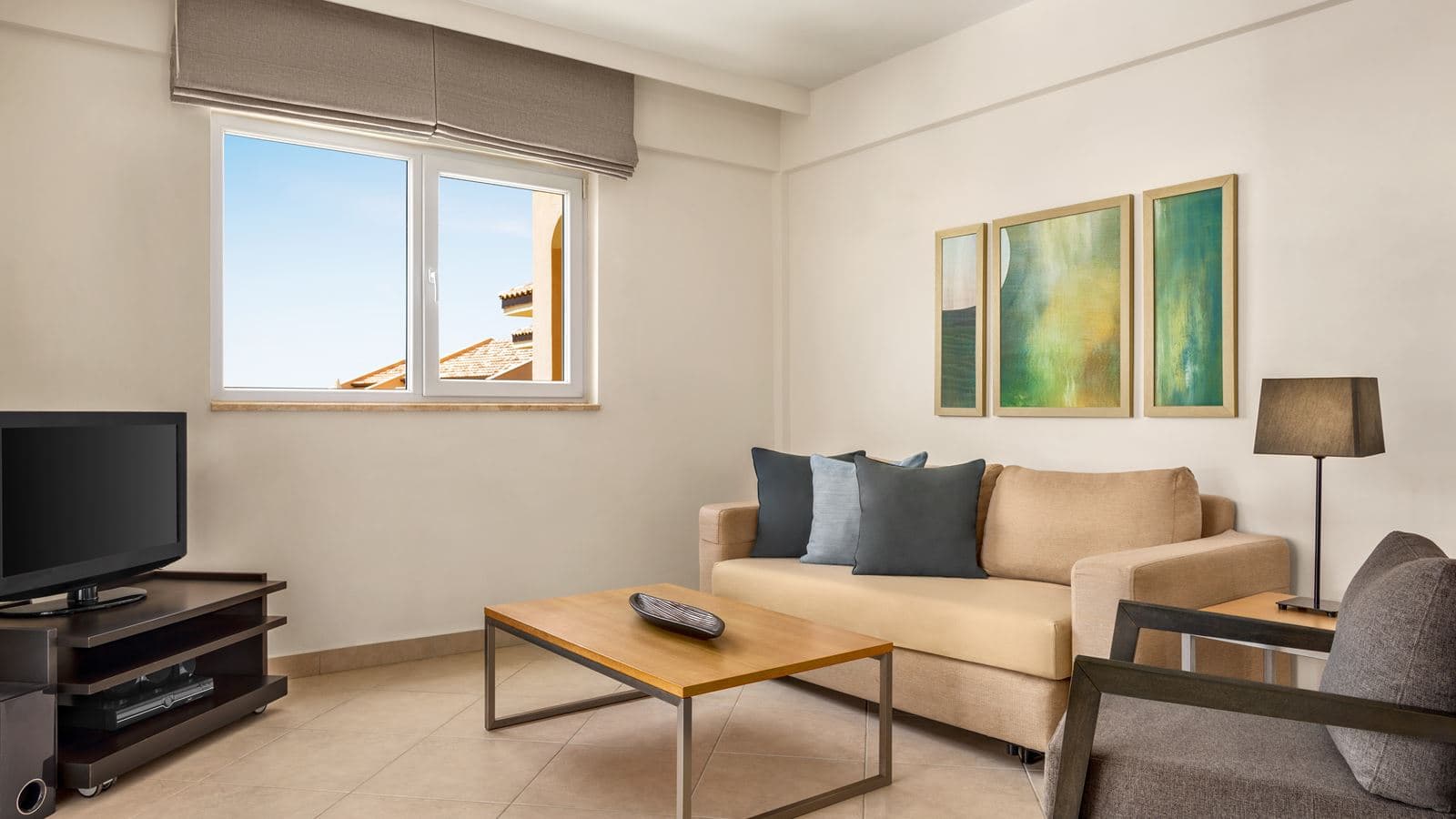 rooms-classic-suite-1-bedroom-balcony-or-terrace
