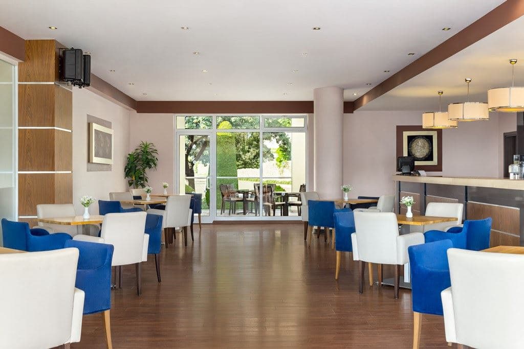 restaurants-italian-a-la-carte-restaurant