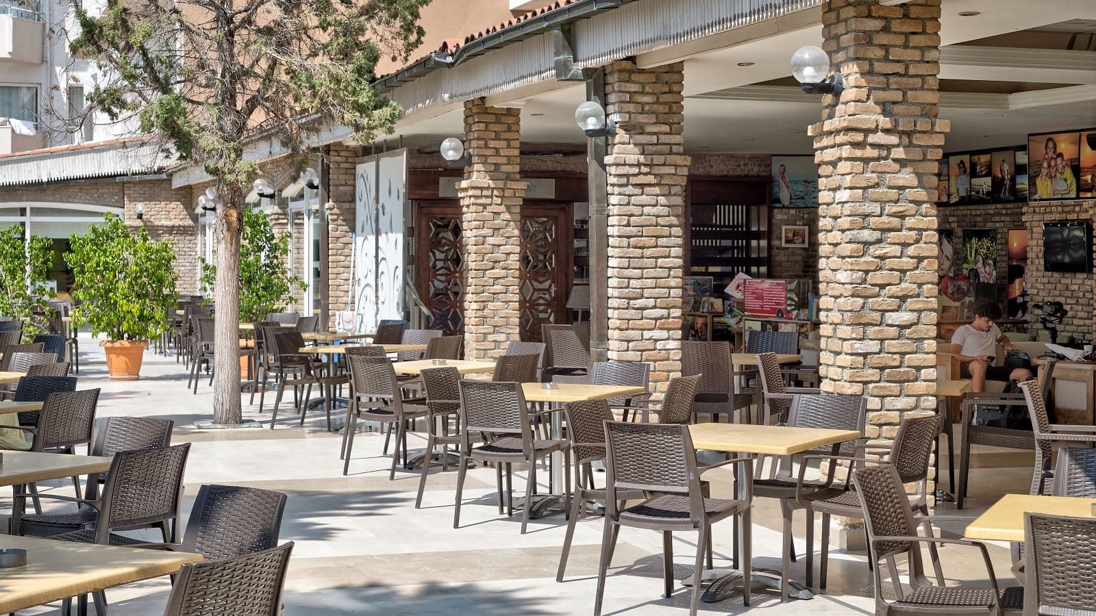 bars-lobby-bar