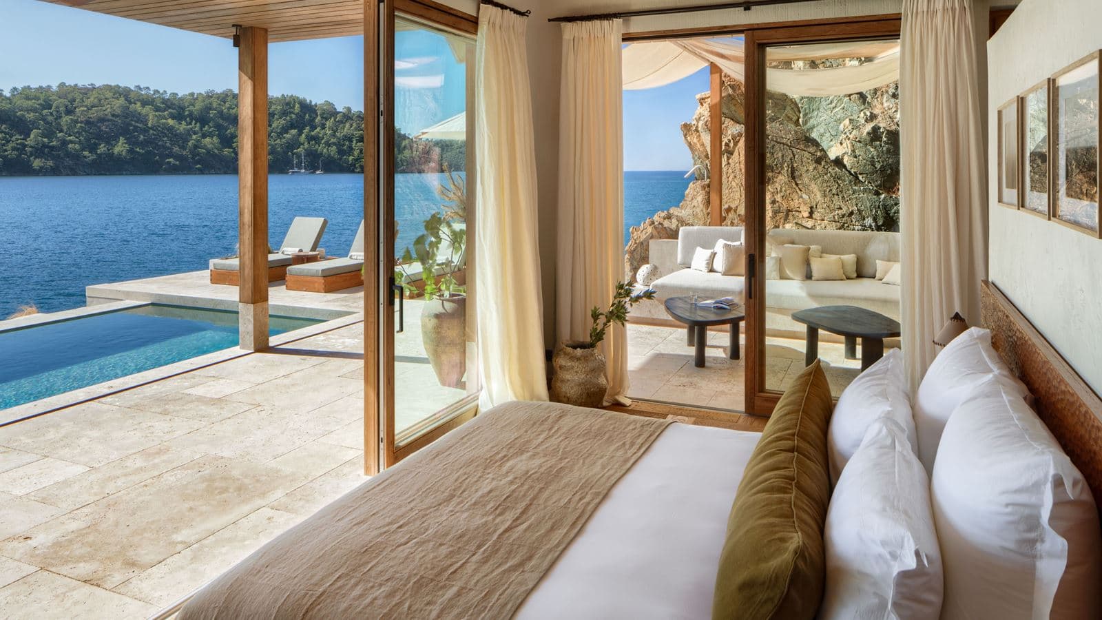 rooms-private-villa