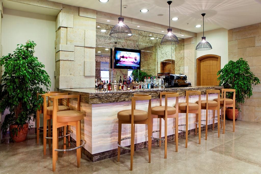 bars-lobi-bar