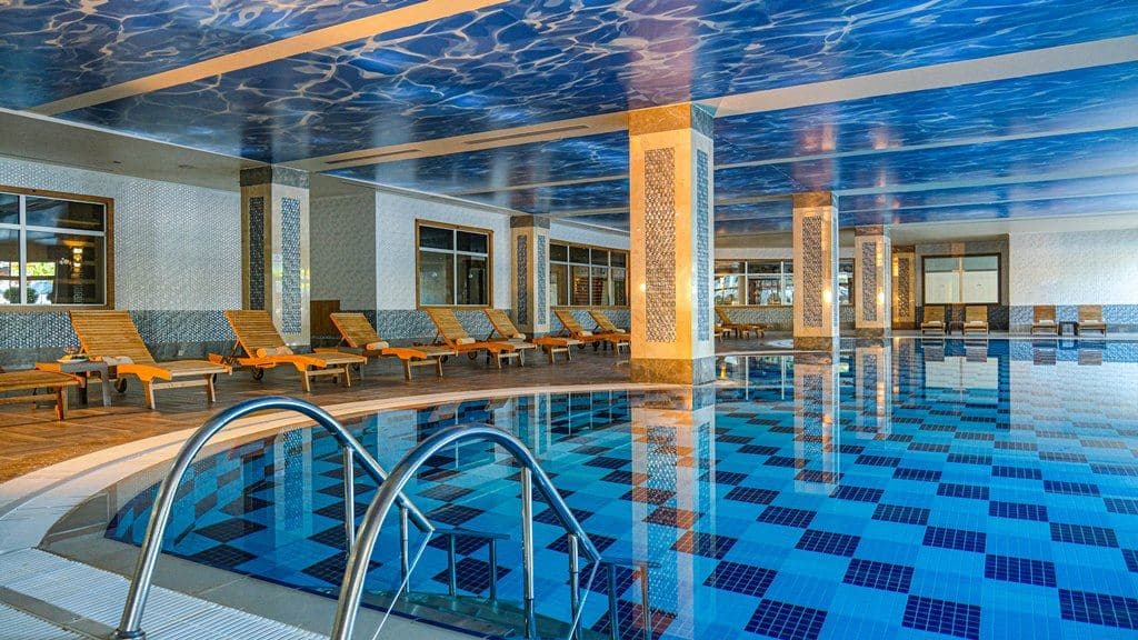 pools-indoor-pool