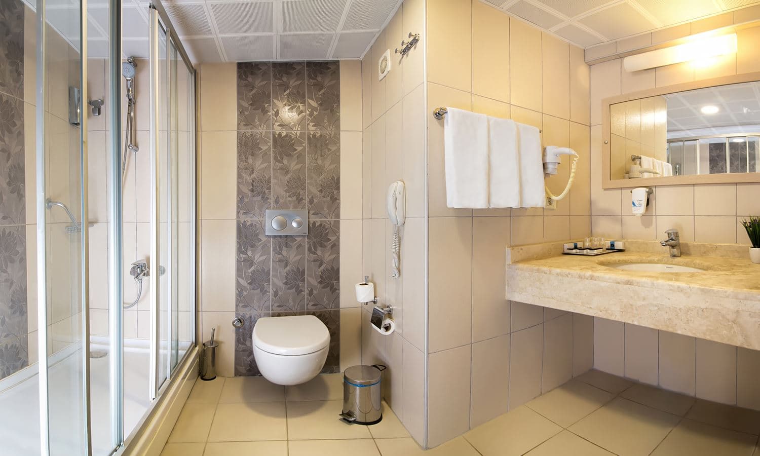 rooms-standart-room-deluxe-sea-wiew
