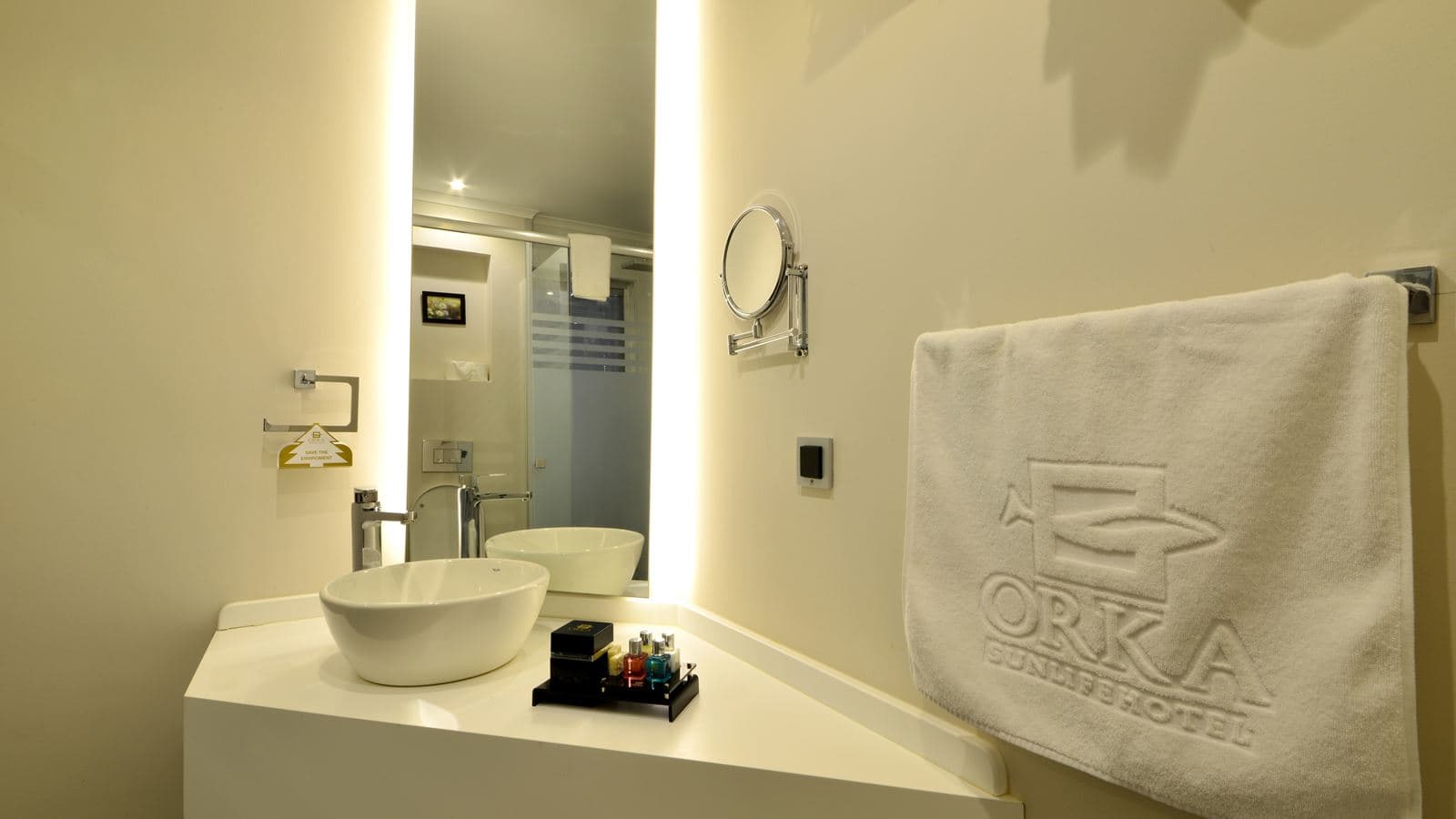 rooms-standard-room-land-view