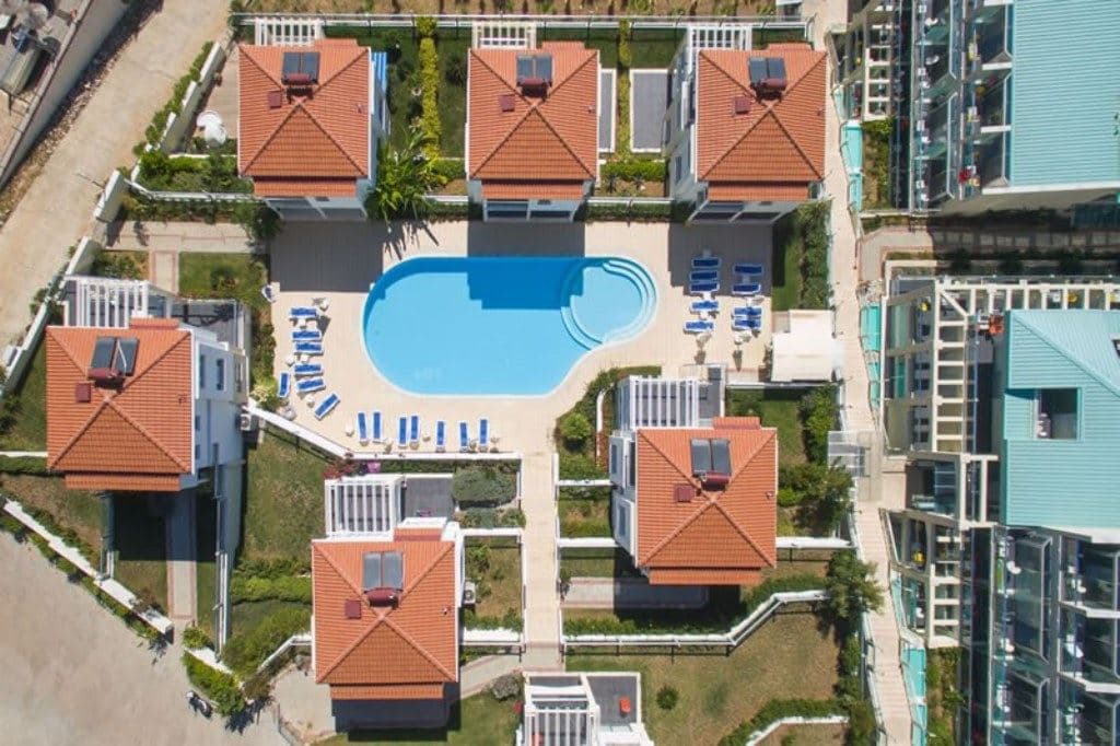 pools-outdoor-pool