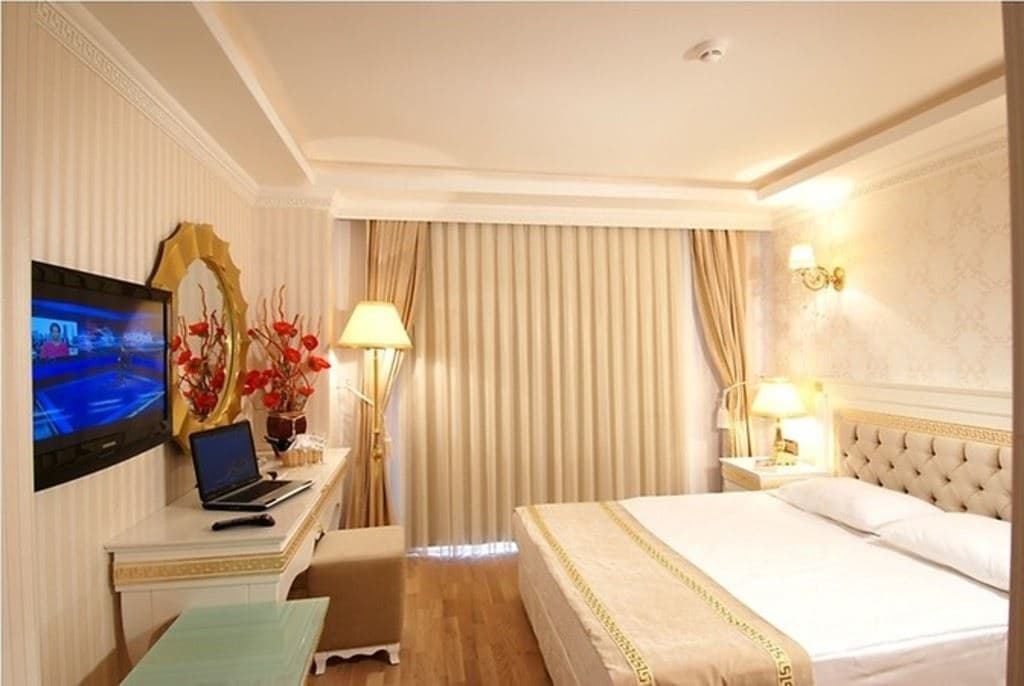 rooms-standard-room-land-view