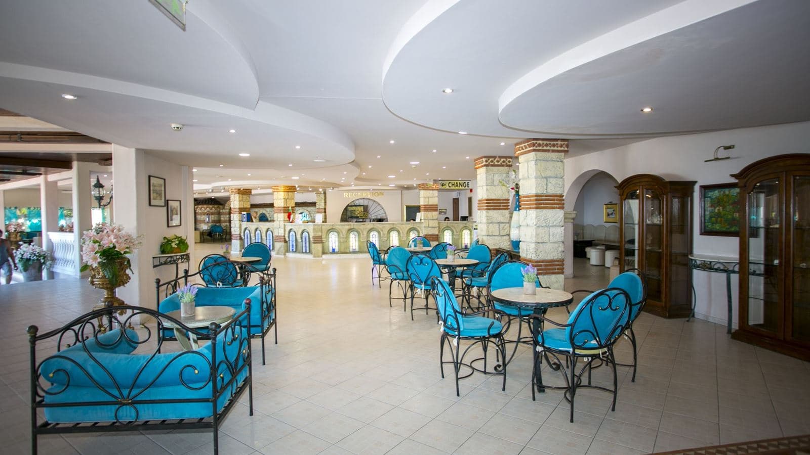 bars-lobby-bar